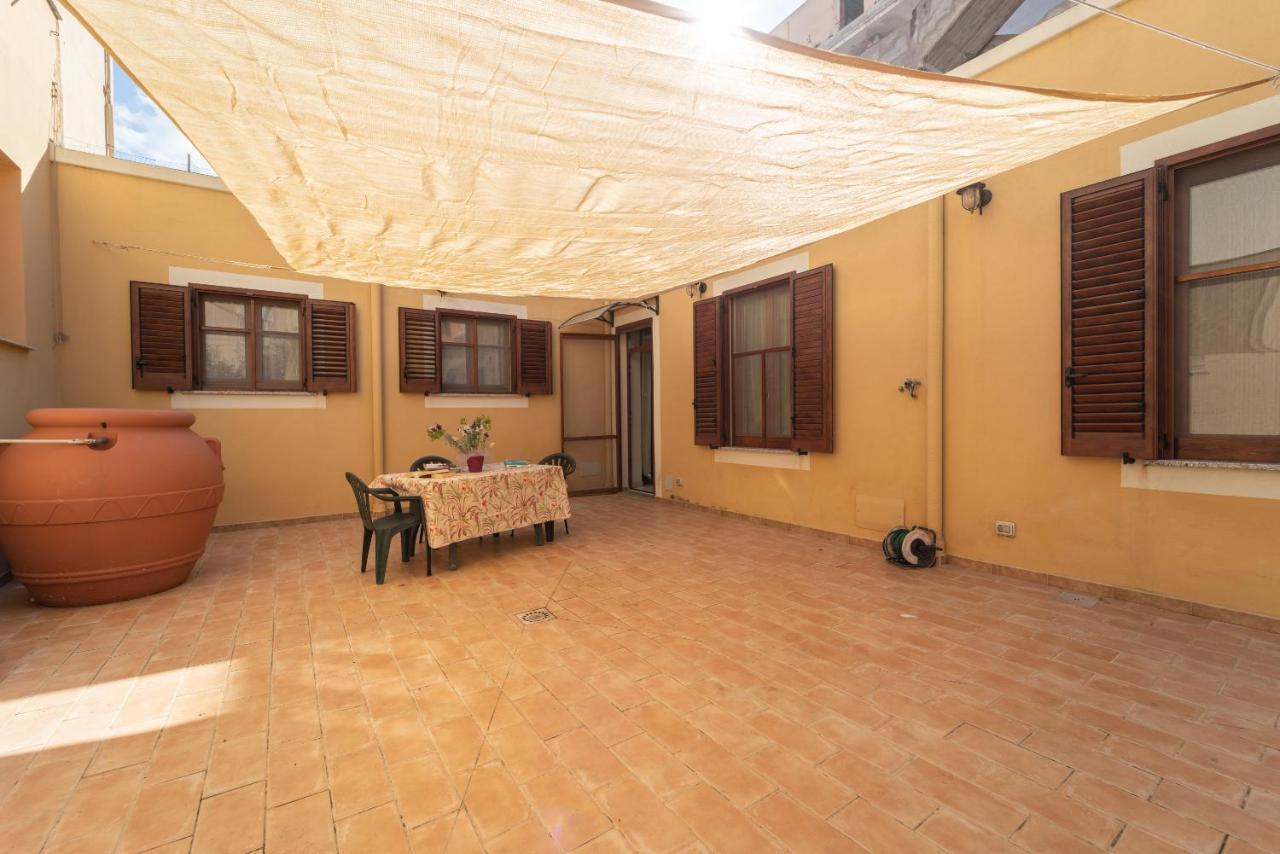 Miros Apartment Альгеро Экстерьер фото